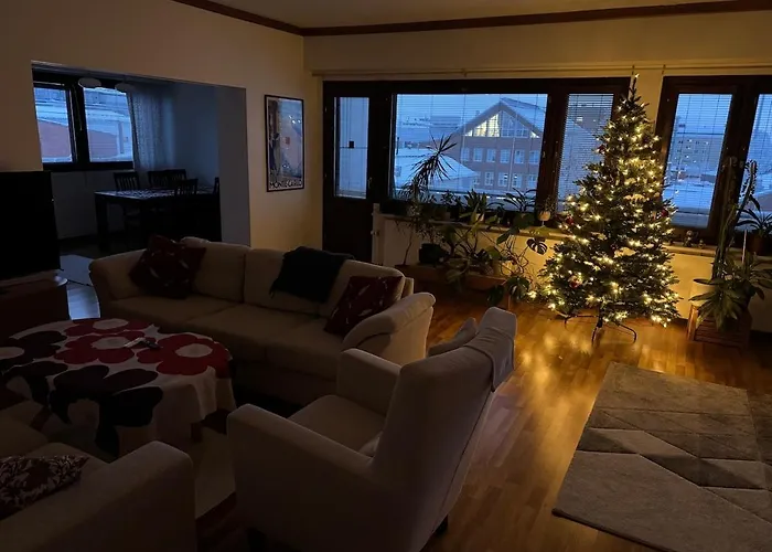 Spacious Floor In The Center Rovaniemi